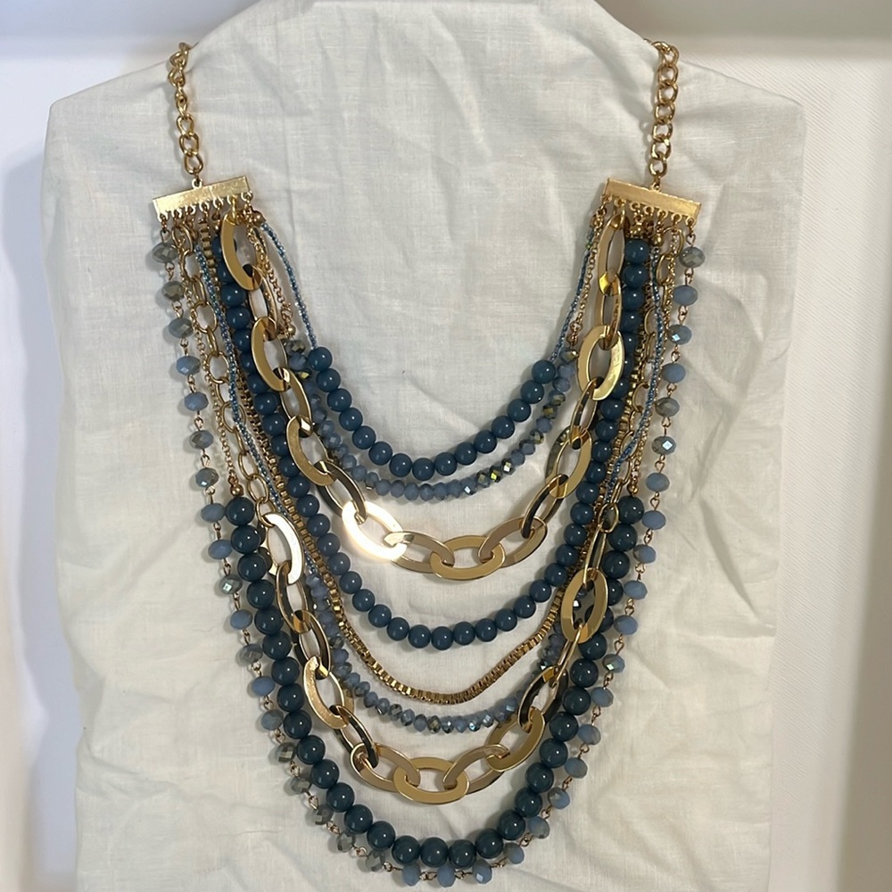 Blue Beaded Necklace - image 5